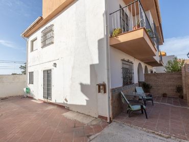 Casa pareada en venta en Calle Torreon 10