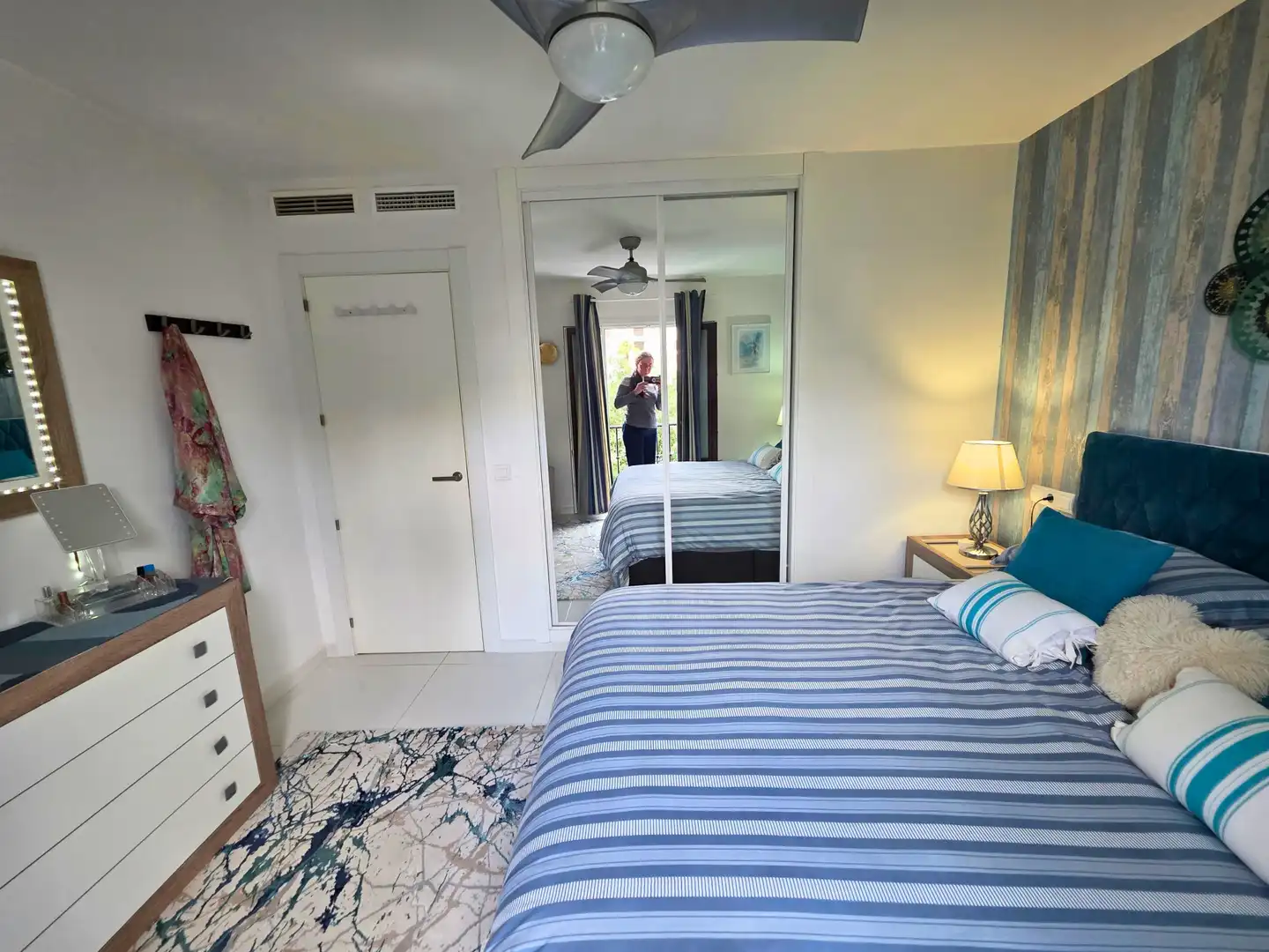 Dormitori de Apartament en venda en Manilva amb Aire condicionat, Calefacció i Terrassa
