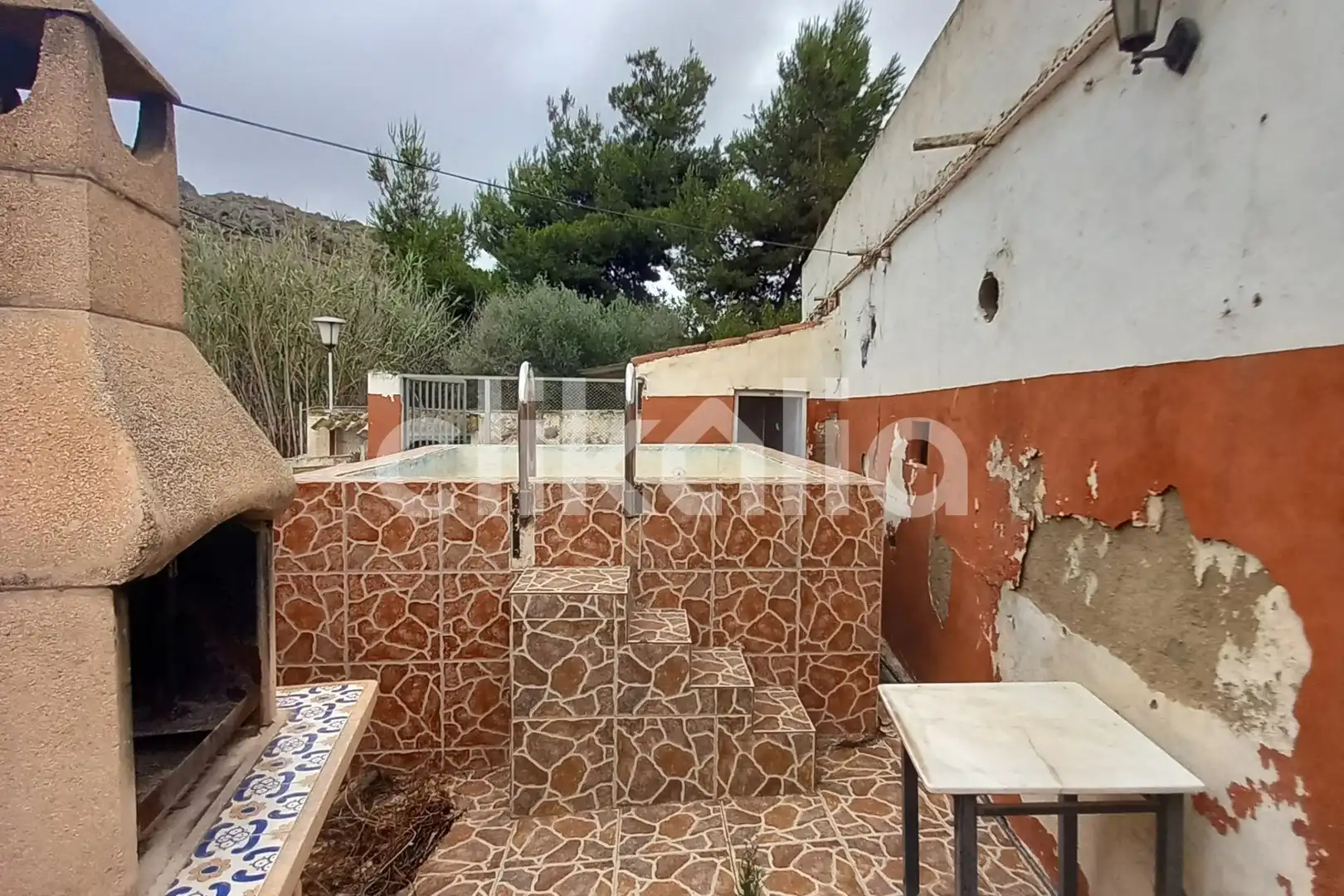 Exterior view of Houses for sale in Elda  with Terrace and Swimming Pool