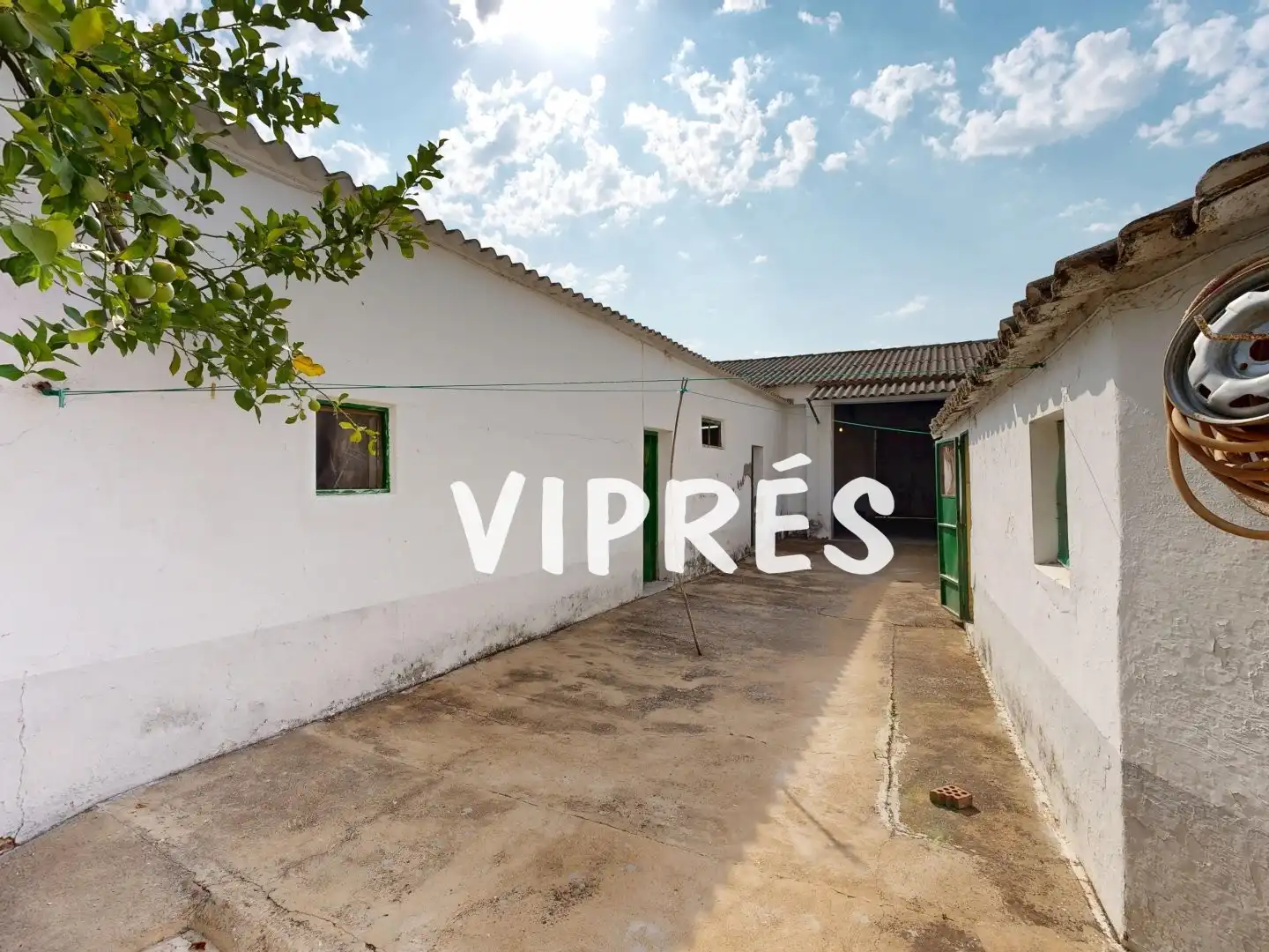 Houses for sale in Arroyo de San Serván