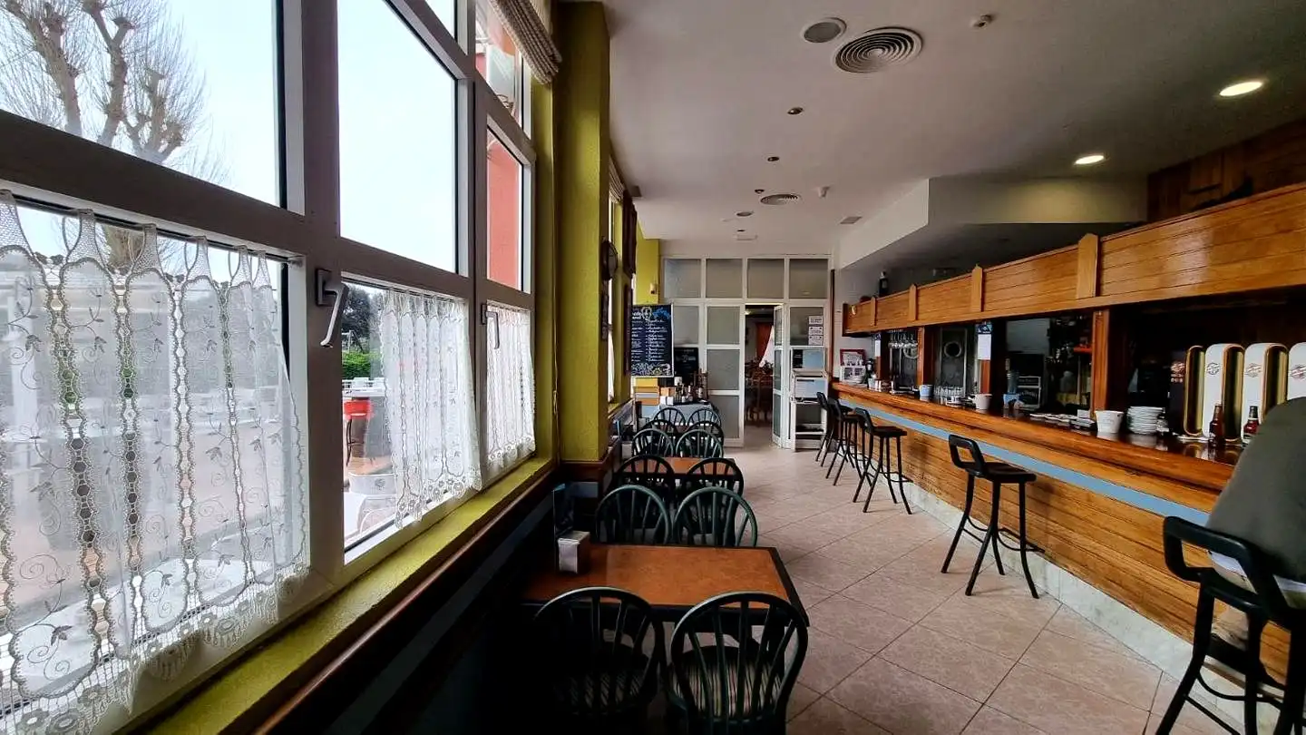 Local comercial en venda a Soto de la Marina, imagen 7