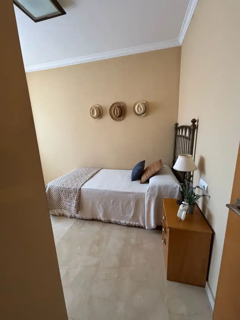 Dormitori de Casa adosada en venda en Sueca amb Aire condicionat, Jardí privat i Terrassa