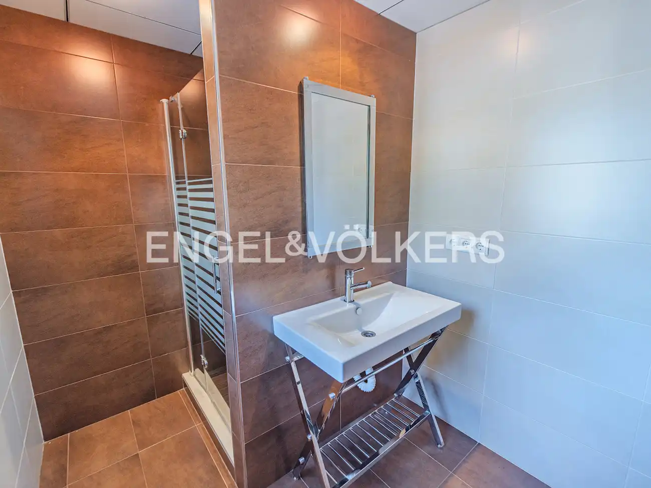 Baño de Casa o chalet en venta en El Campello con Aire acondicionado, Calefacción y Jardín privado