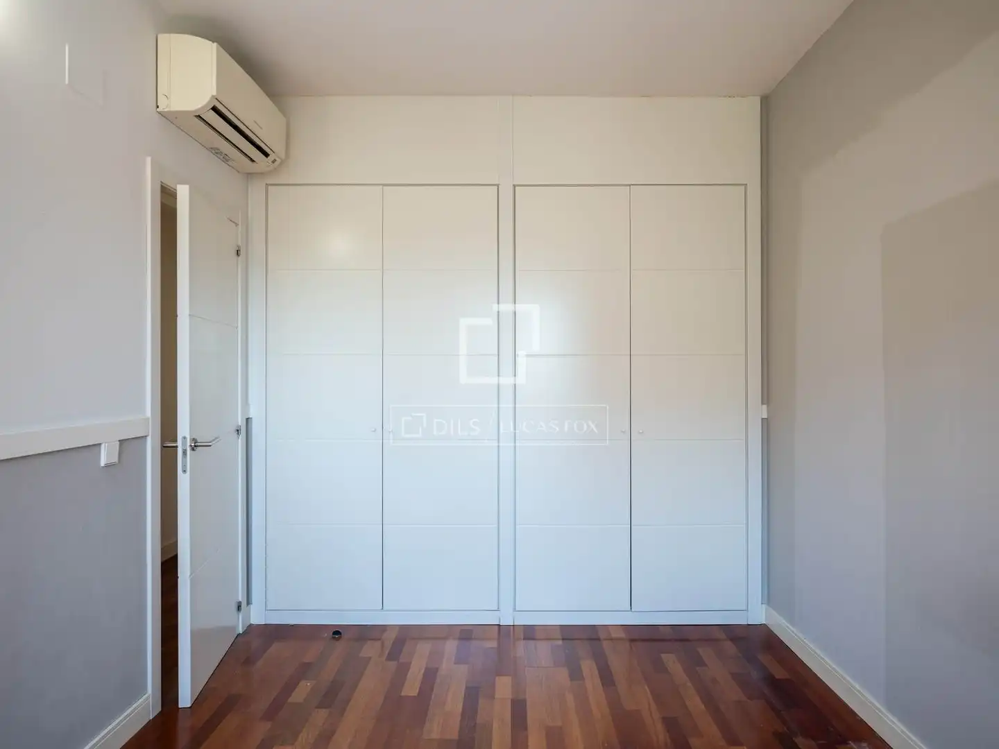 Schlafzimmer von Wohnung zur Miete in Majadahonda mit Klimaanlage, Heizung und Privatgarten