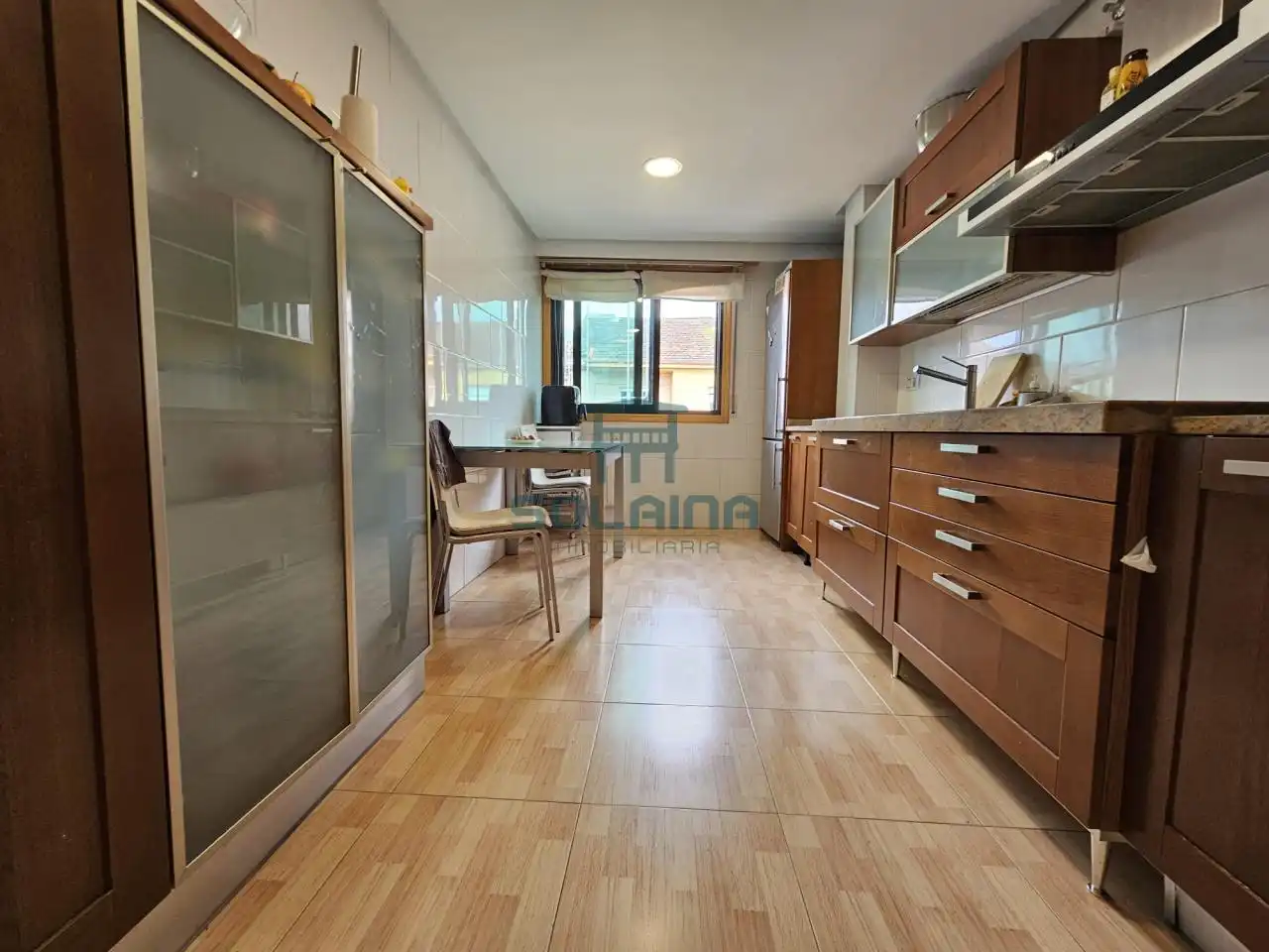 Kitchen of Duplexes for sale in Ourense Capital   with Air Conditioner and Heating