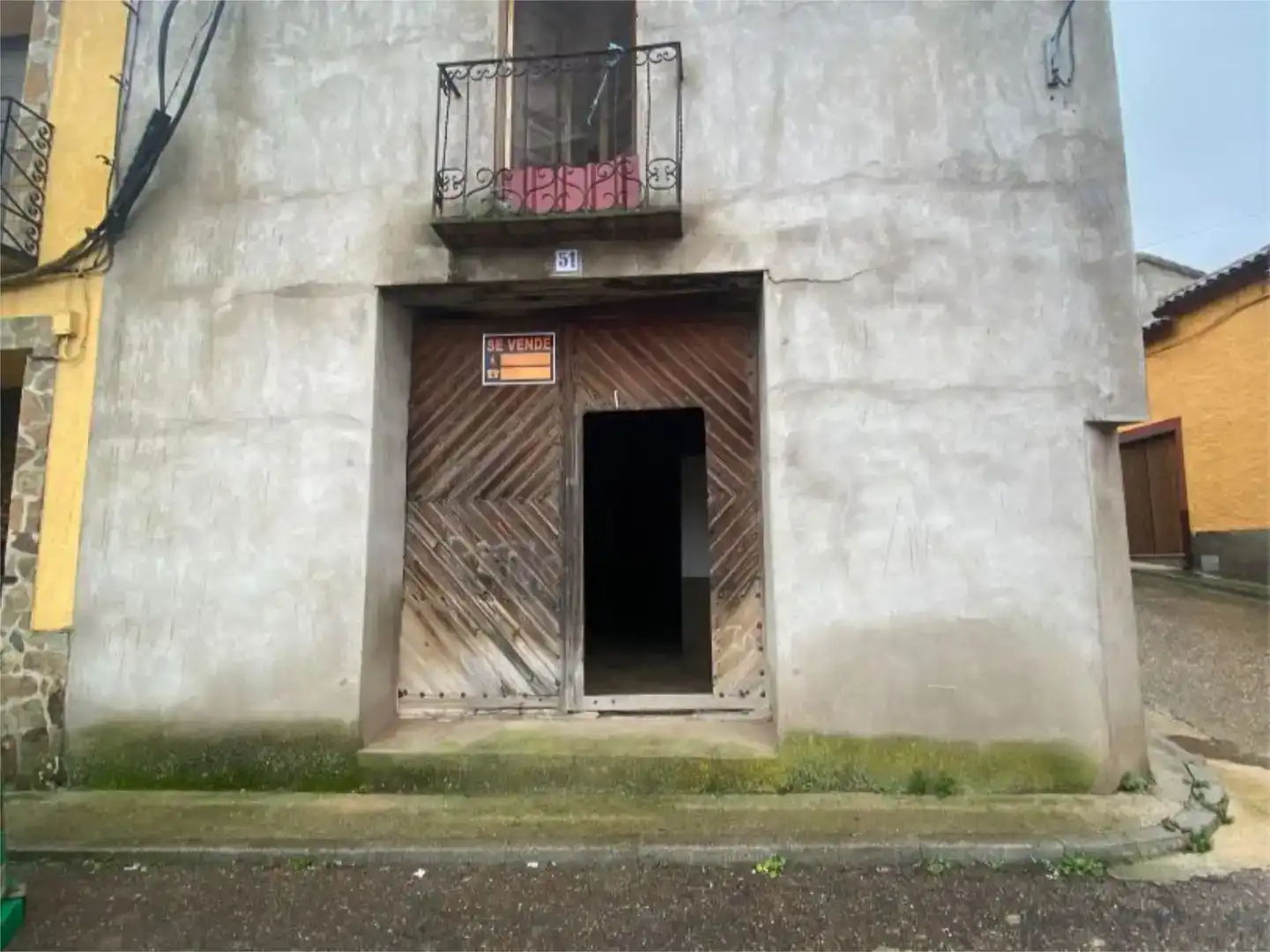 Vista exterior de Local en venta en La Nava de Ricomalillo, Toledo
