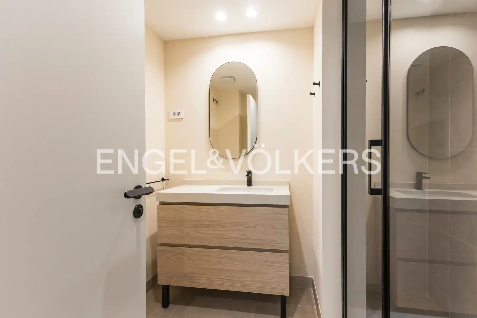 Baño de Ático en venta en Madrid con Aire acondicionado, Calefacción y Terraza
