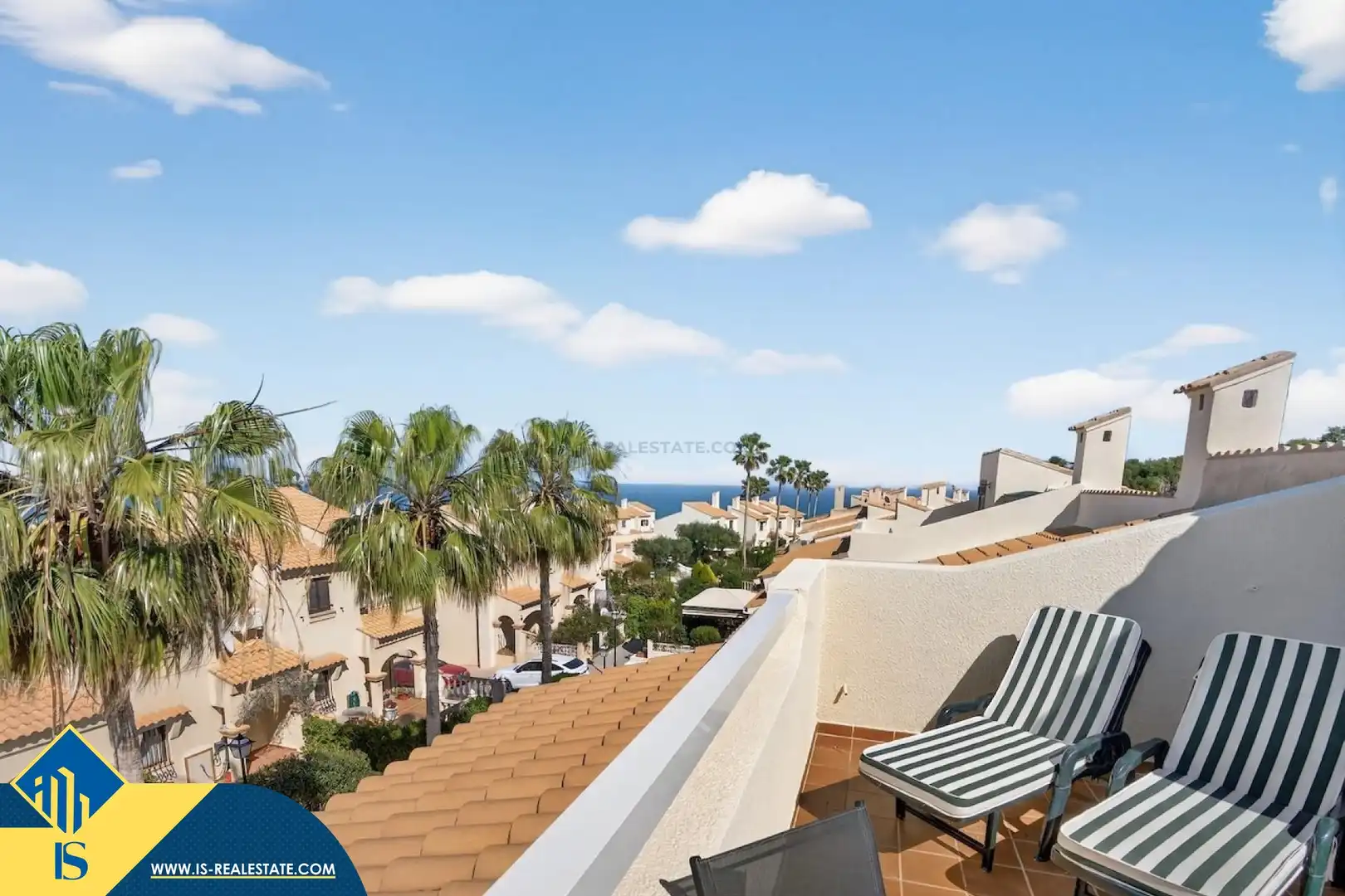 Vista exterior de Dúplex en venda en Santa Pola amb Terrassa, Moblat i Piscina comunitària