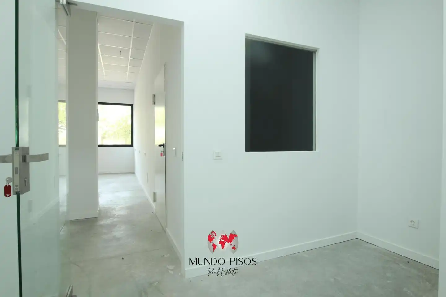 Local comercial en venda a Llevant, imagen 4