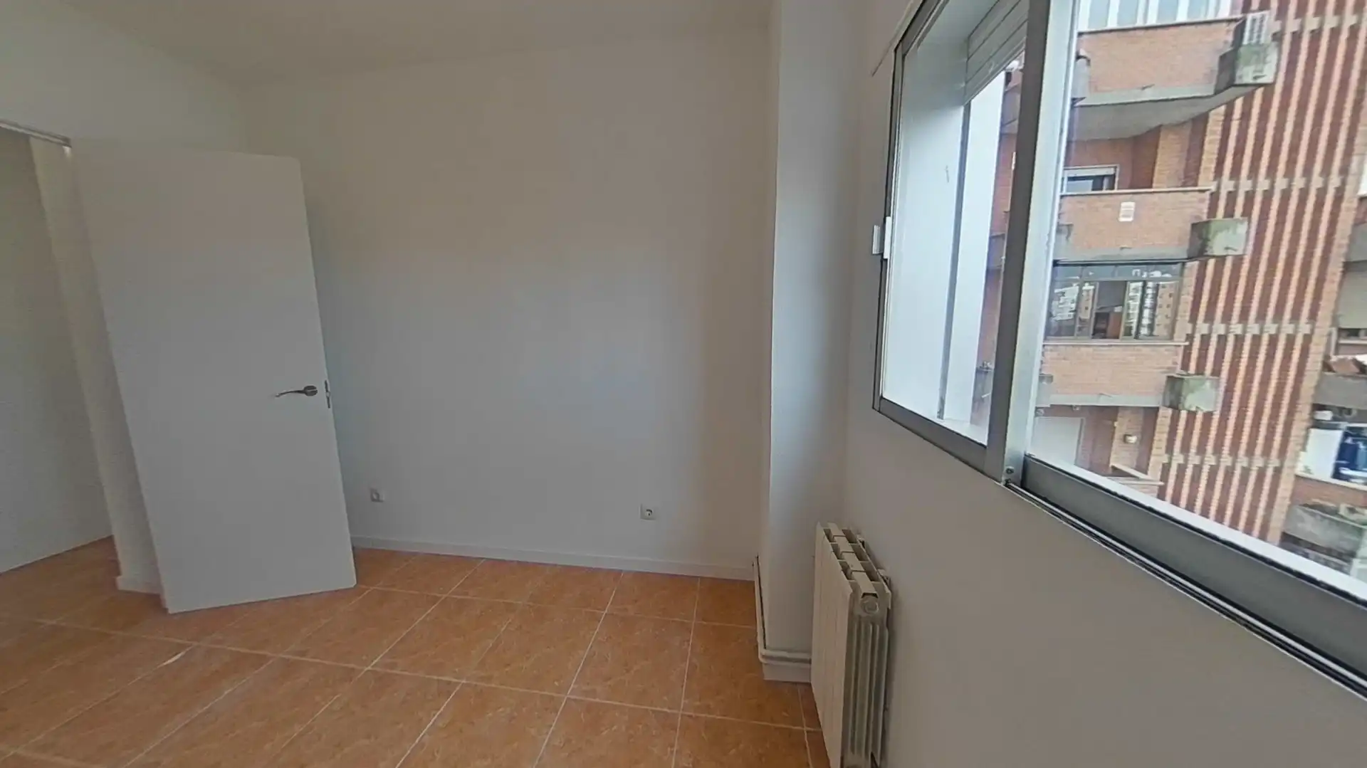 Bedroom of Flat for sale in Madrid
