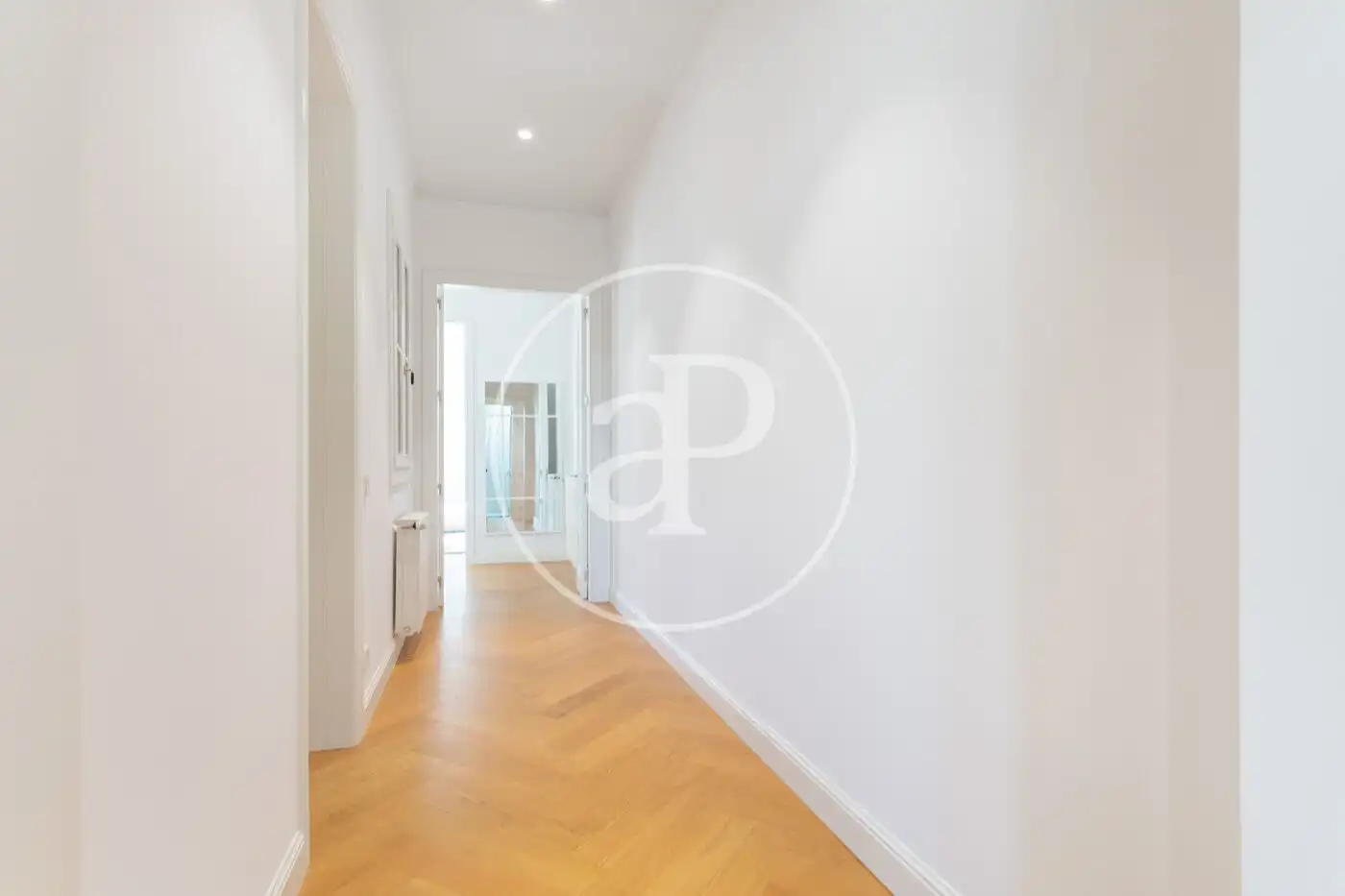 Wohnung zur Miete in C/ de Girona, Dreta de l'Eixample