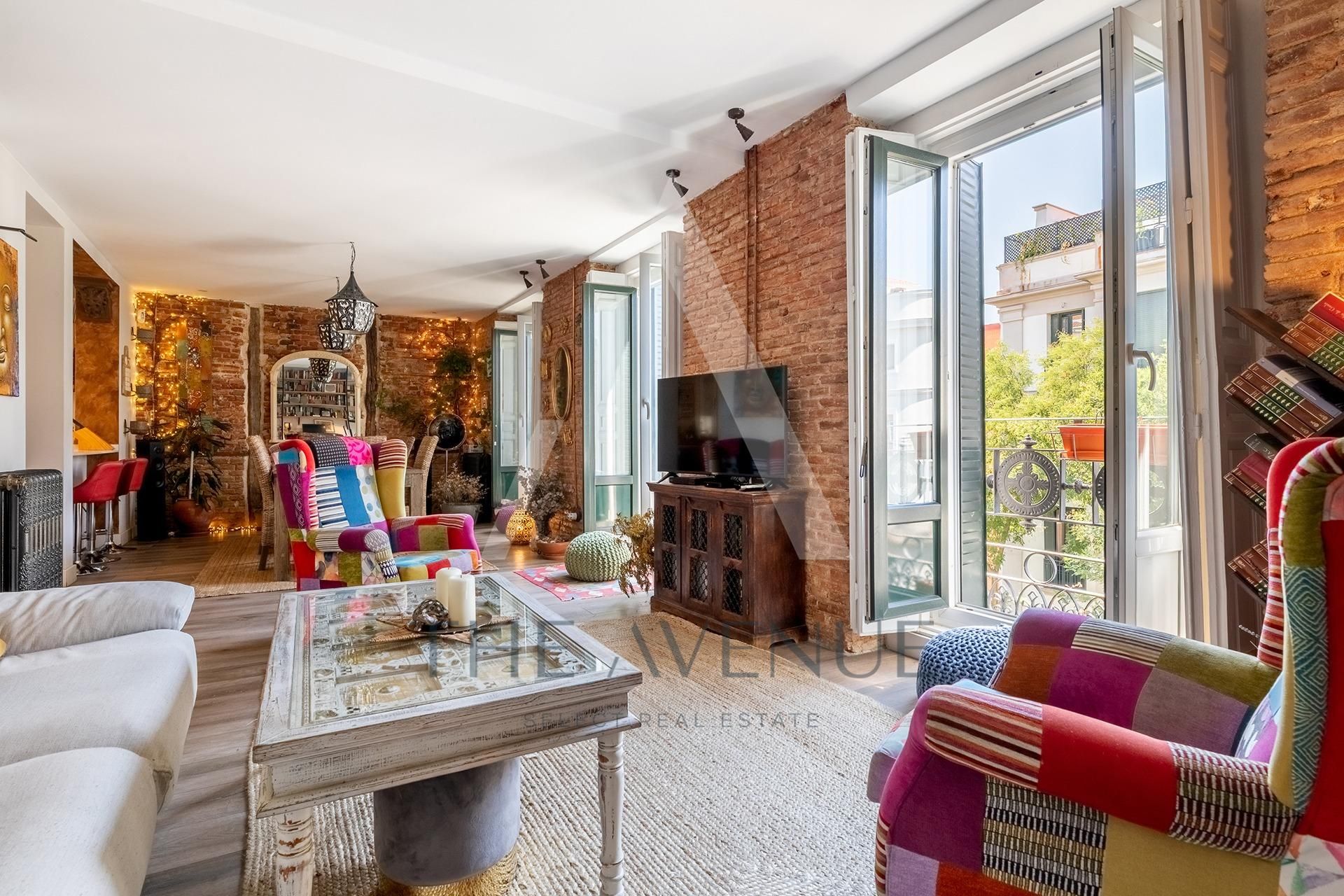 Sala d'estar de Pis en venda en  Madrid Capital amb Aire condicionat, Calefacció i Traster