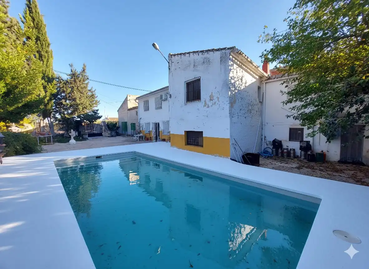 Casa rustica con giardino in vendita a Calasparra, imagen 2