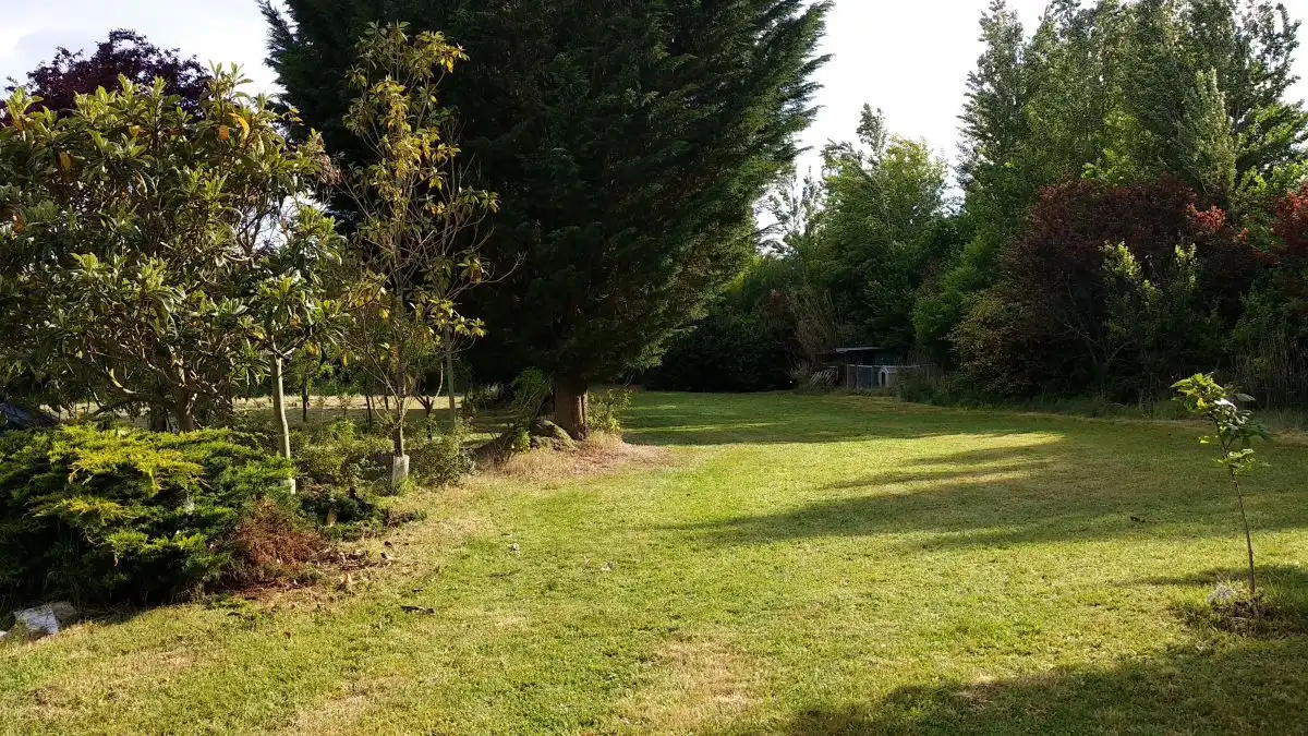 Rustikales Grundstück zum Verkauf in Husillos