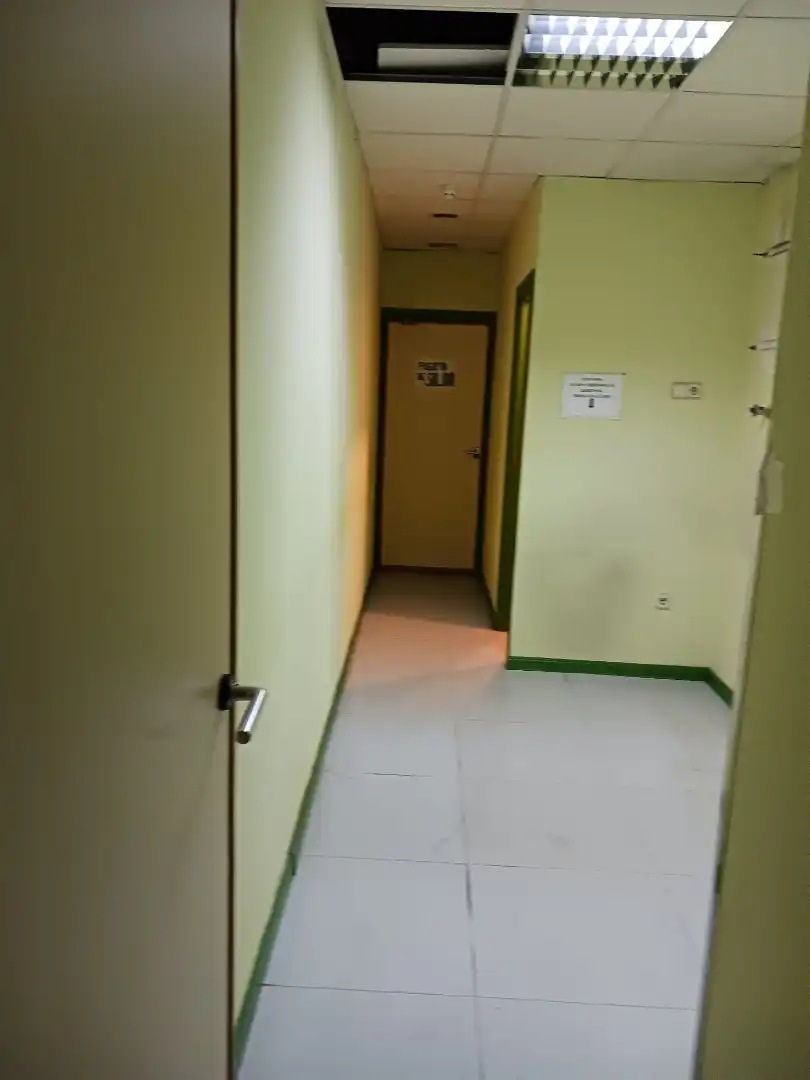 Business premises to rent in Calle de Toledo, imagen 7