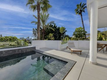 Maison mitoyenne avec piscine à vendre à Benamara - Atalaya