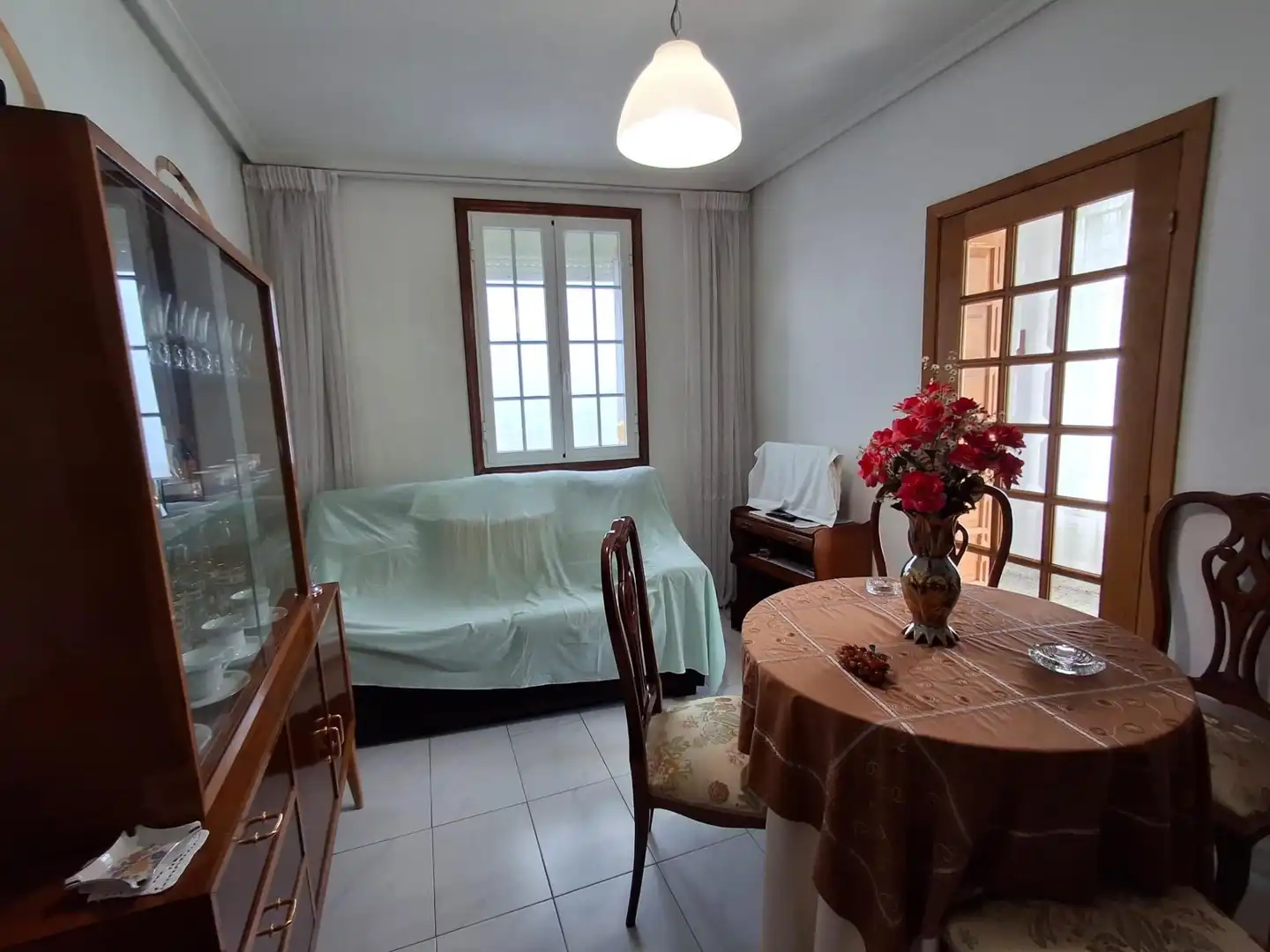 Sala d'estar de Casa o xalet en venda en Ourense Capital  amb Moblat