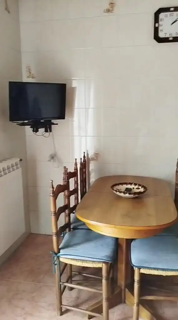 Comedor de Piso en venta en Arnedo con Calefacción, Parquet y Terraza