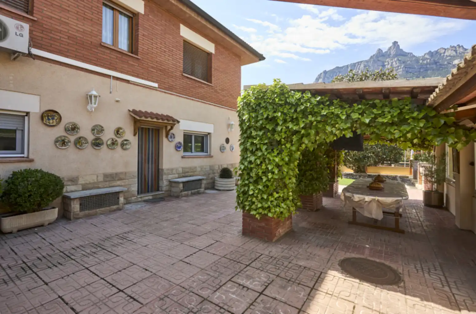 Jardín de Casa o chalet en venta en Monistrol de Montserrat con Aire acondicionado, Calefacción y Jardín privado