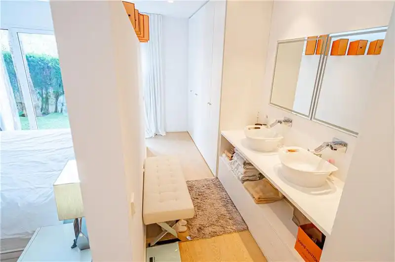 Badezimmer von Erdgeschoss zum Verkauf in Manacor mit Klimaanlage, Privatgarten und Terrasse