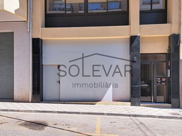 Business premises to rent in del Magistrat Saura