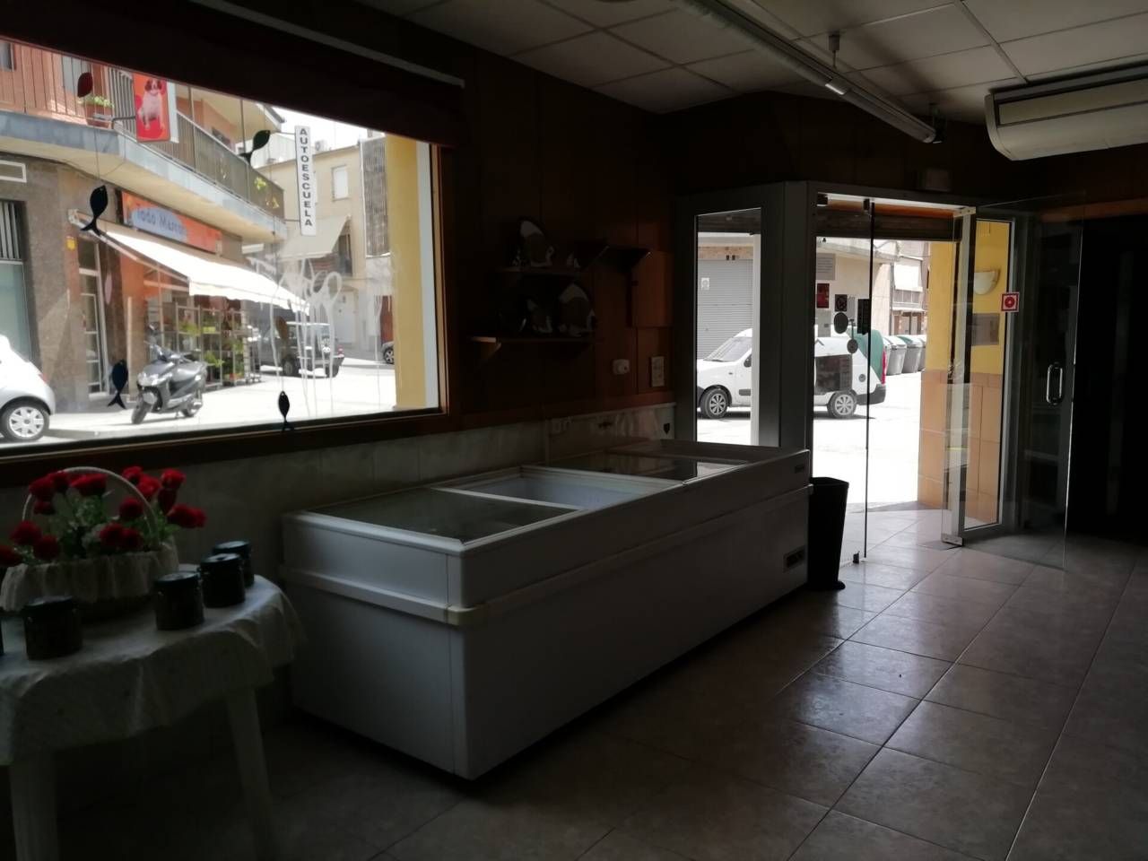 Local en venta en Terrassa con Aire acondicionado