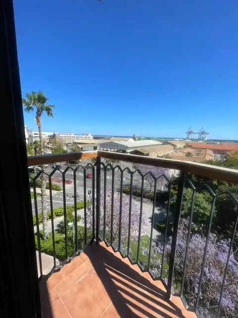 Vista exterior de Pis de lloguer en Alicante / Alacant amb Aire condicionat, Calefacció i Moblat