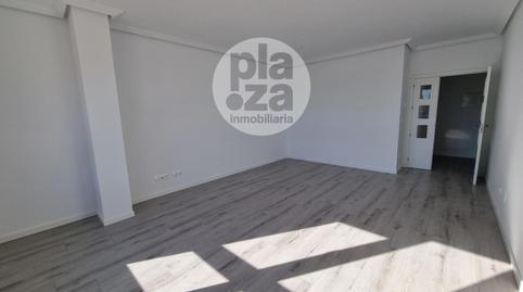 Foto 4 de Pis en venda a Jose Vicente del Val, Villimar - V1 - V2 - S3 - S4 - San Cristobal, Burgos