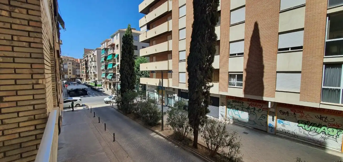 Estudio de alquiler en Calle Calle Melchor Almagro, Centro - Sagrario