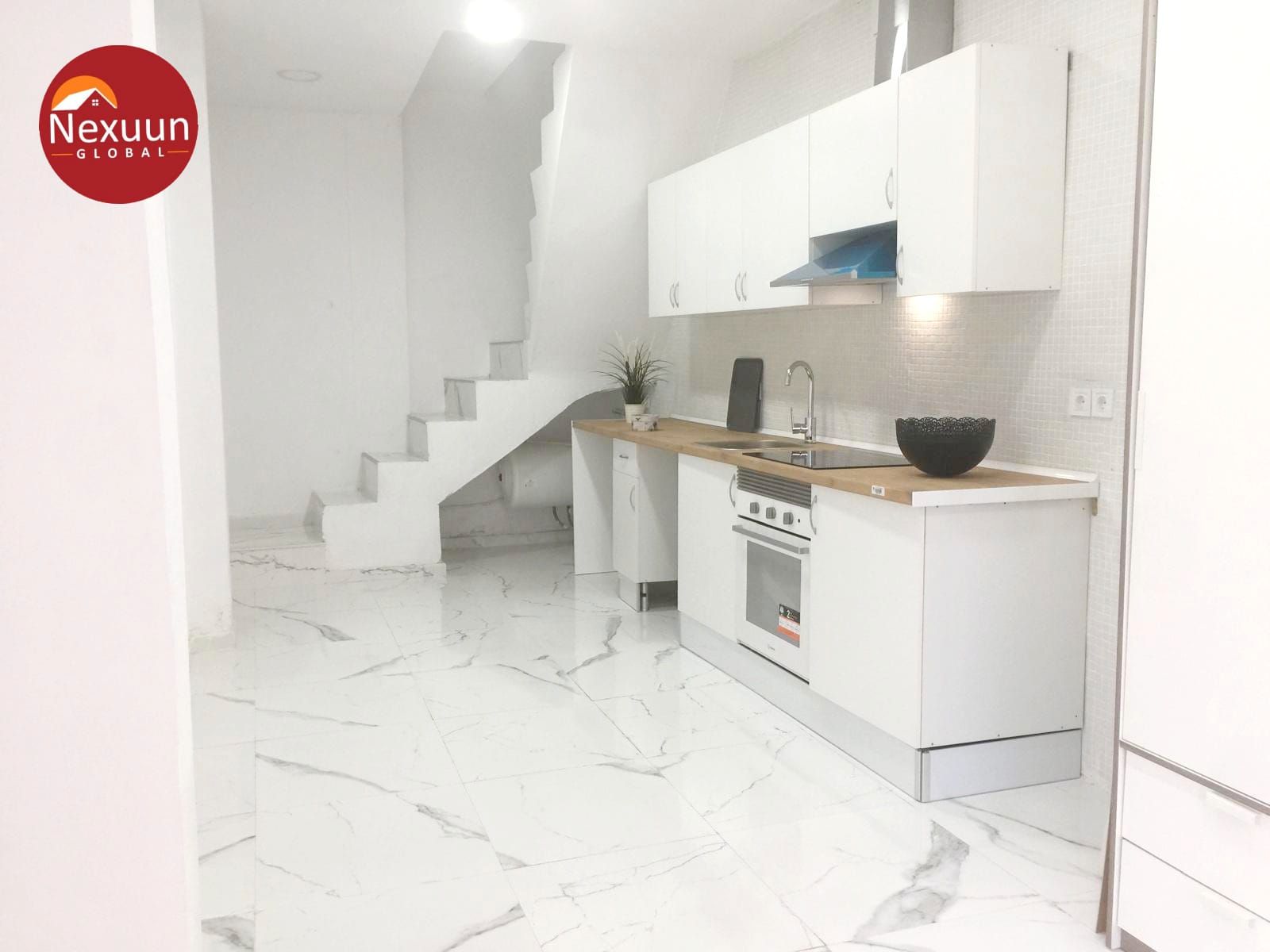 Kitchen of Premises for sale in Badalona  with Air Conditioner, Furnished and Alarm