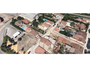 Wohnbaugrundstück zum Verkauf in Calle Enric Granados
