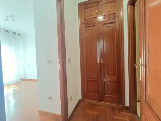 Flat for sale in Vigo   with Heating, Parquet flooring and Oven