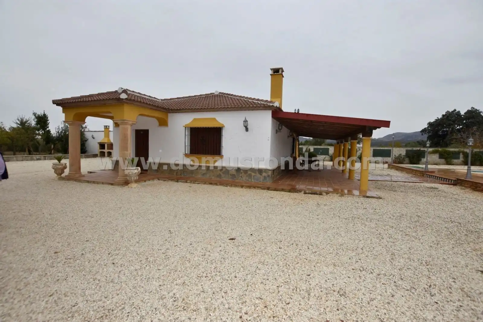 Casa rústica con piscina en venta en Partidas Norte, imagen 2