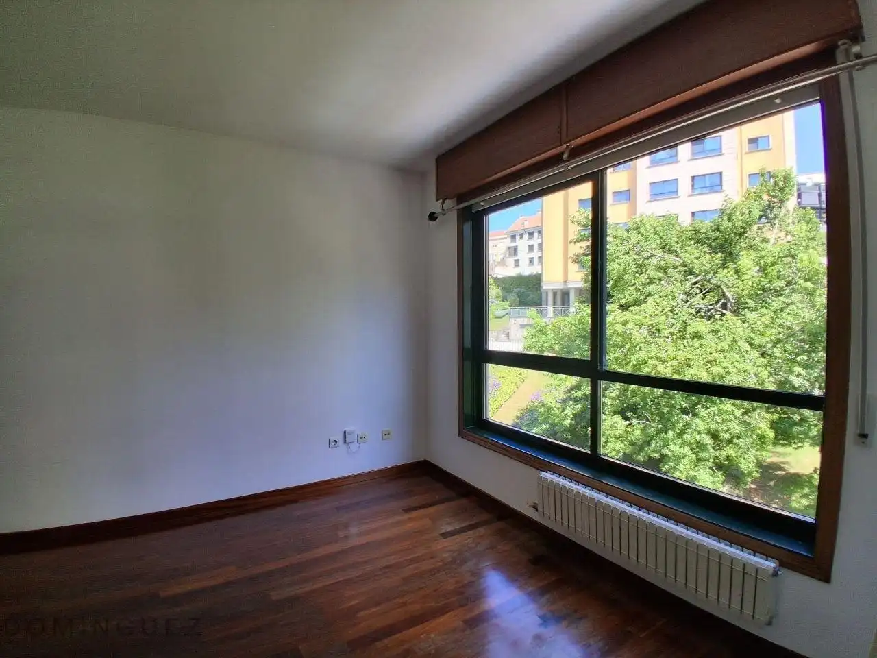 Bedroom of Flat for rent in Vigo   with Heating and Storage room