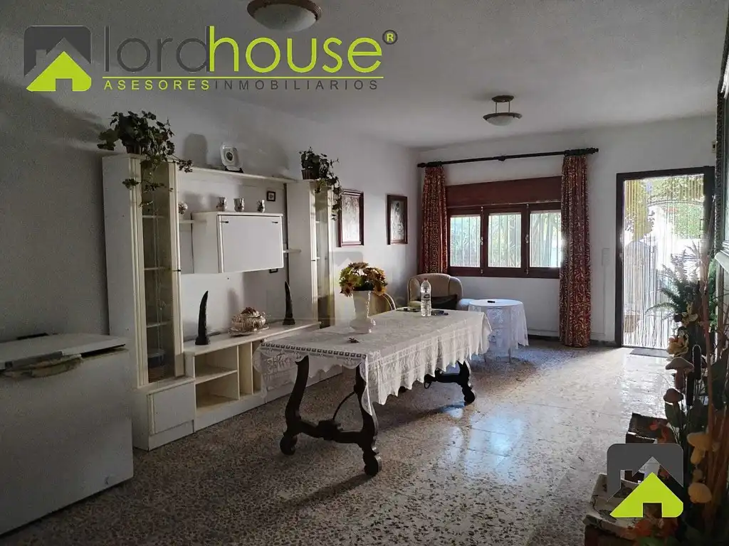 House for sale in Calle Segre, imagen 3