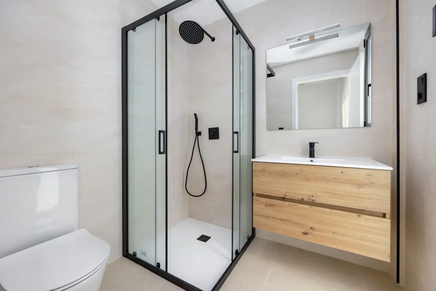 Chalet con piscina en venta en Las Lomas de Rame - Bahía Bella, imagen 11