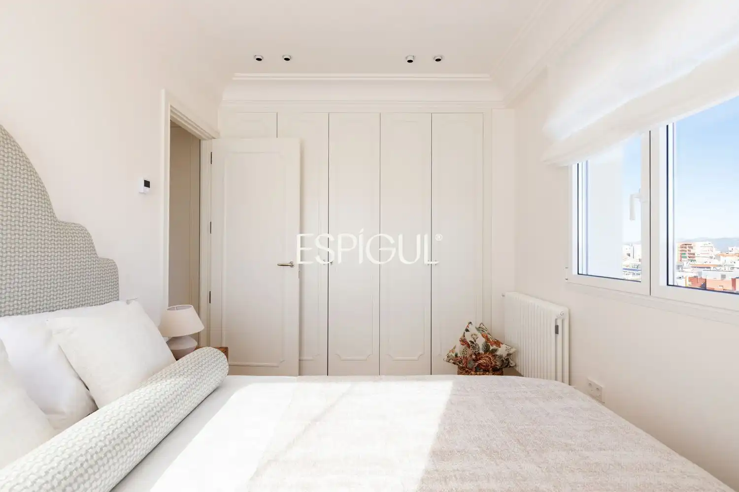 Schlafzimmer von Wohnung zum Verkauf in Madrid mit Klimaanlage, Heizung und Terrasse
