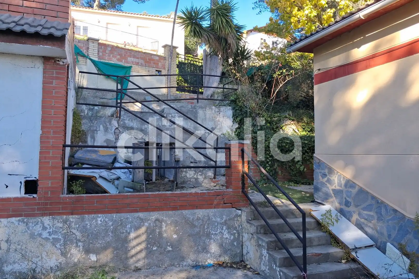 Exterior view of Houses for sale in Piera  with Terrace and Storage room