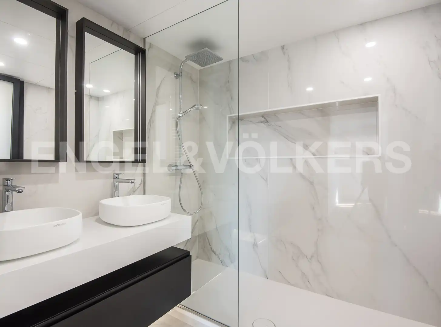 Penthouse mit Aufzug zum Verkauf in Via Augusta, imagen 27