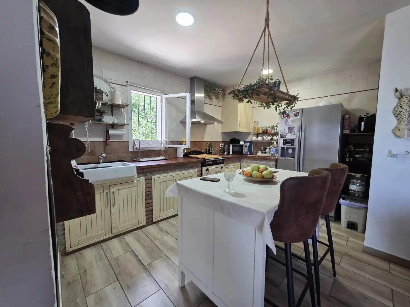 Cocina de Finca rústica en venta en Cártama con Aire acondicionado, Jardín privado y Terraza
