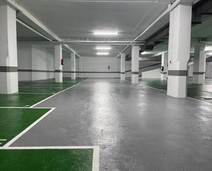 Parking of Garage to rent in Oleiros