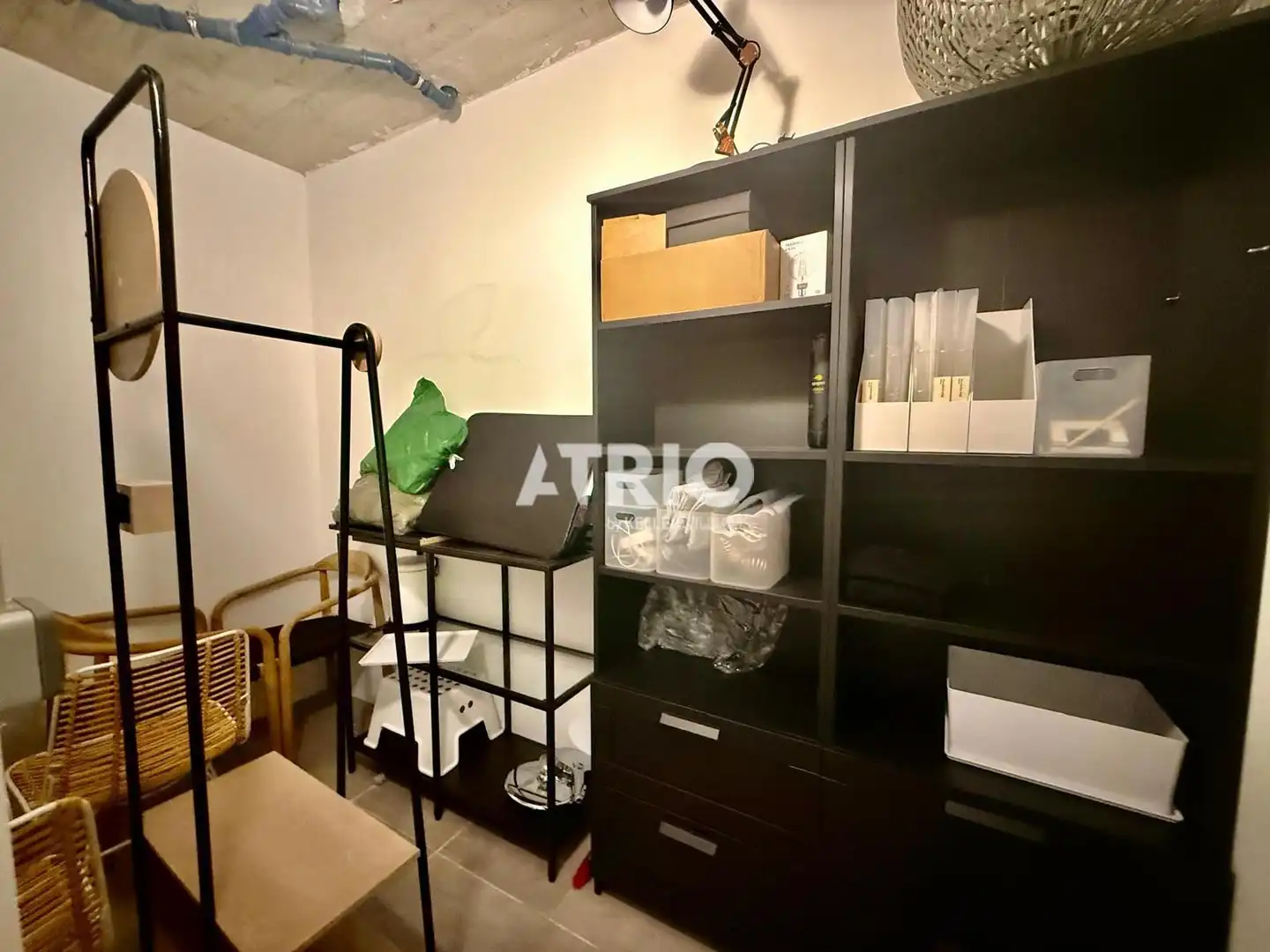 Habitación de Piso de alquiler en  Palma de Mallorca con Aire acondicionado, Jardín privado y Trastero