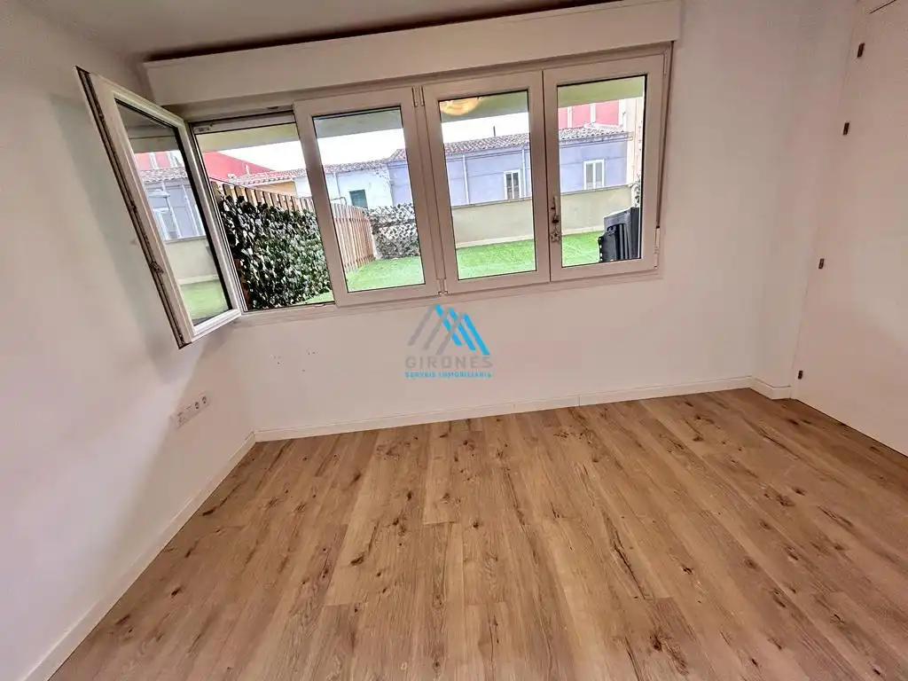 Schlafzimmer von Wohnung zum Verkauf in Santa Cristina d'Aro mit Heizung und Terrasse