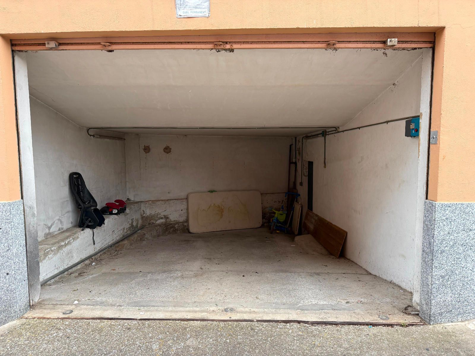 Parking of Garage to rent in Banyoles