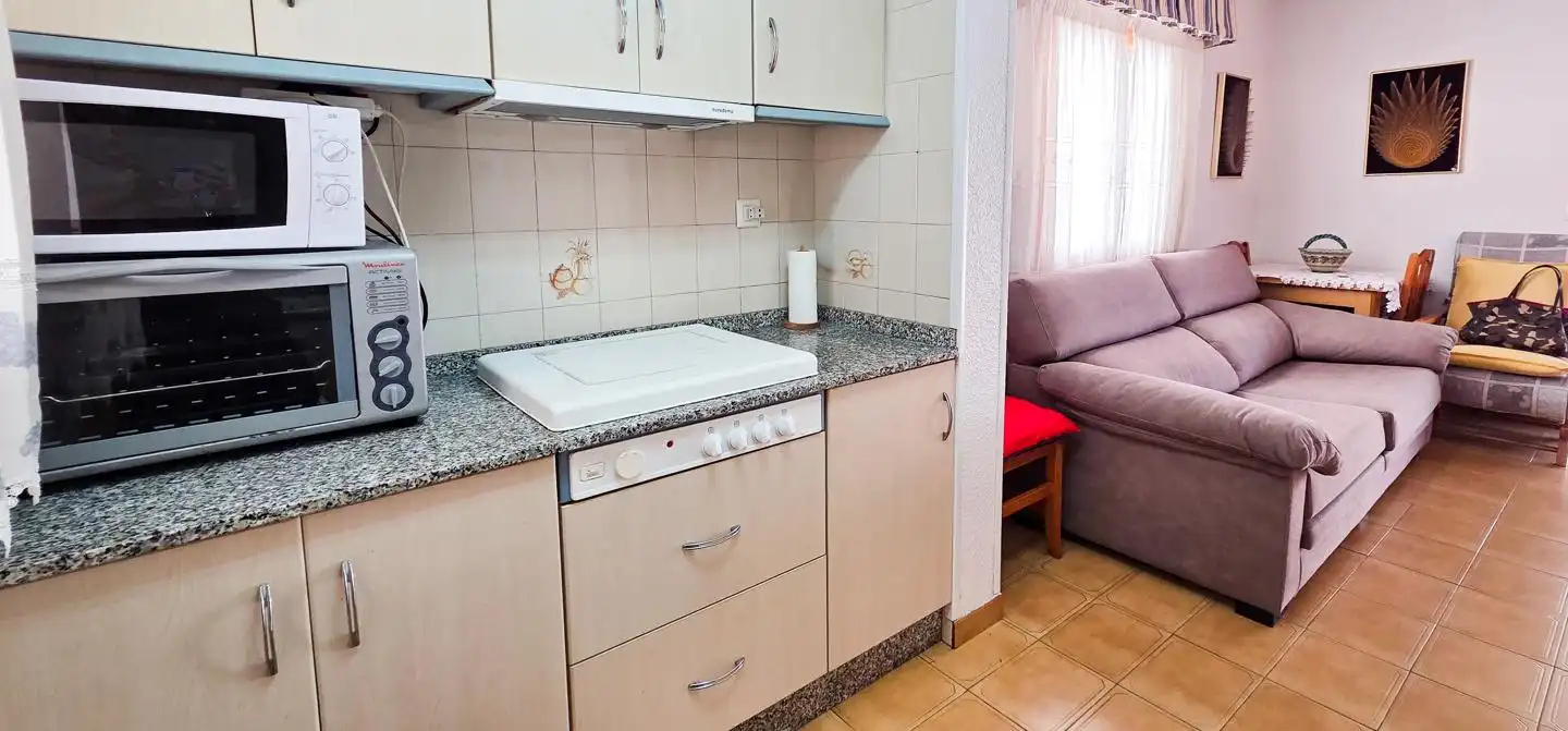 Küche von Einfamilien-Reihenhaus zur Miete in Santa Pola mit Klimaanlage, Terrasse und Möbliert