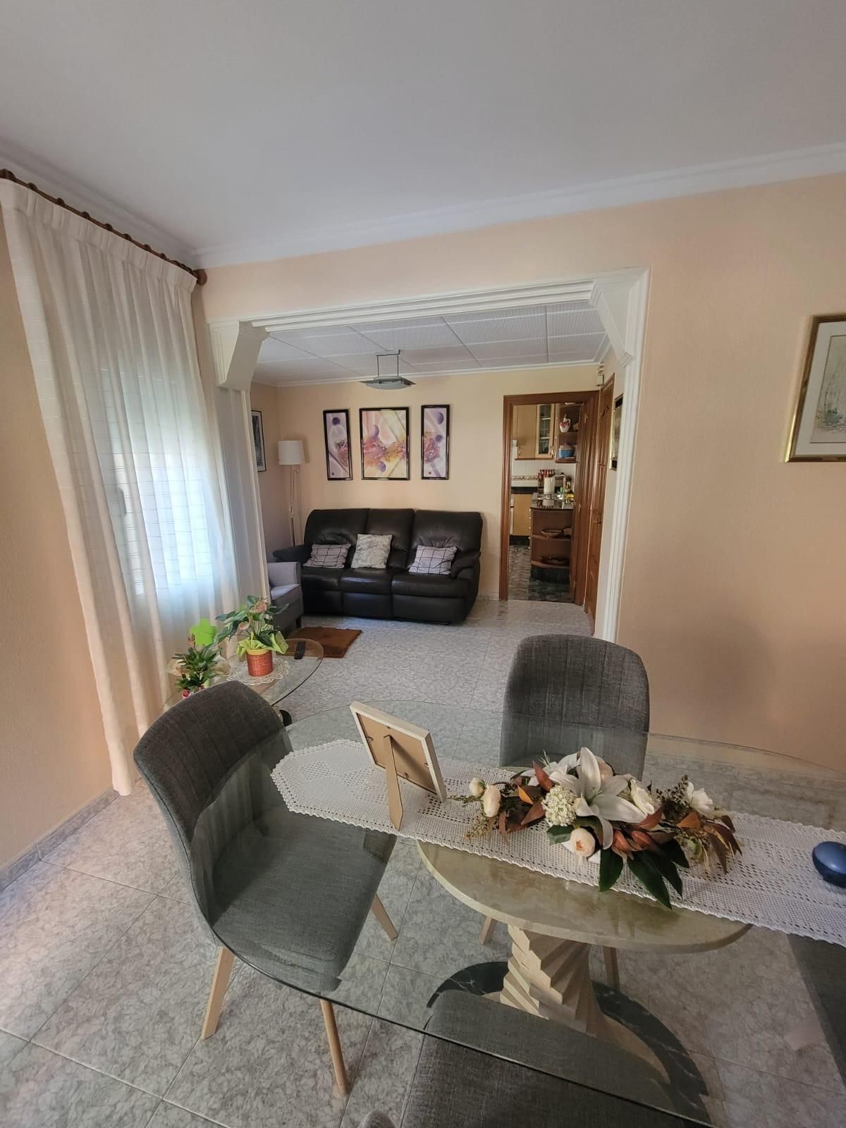 Living room of Flat for sale in Sabadell  with Heating, Storage room and Balcony