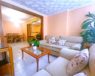 Living room of Flat for sale in Benidorm  with Air Conditioner, Heating and Private garden