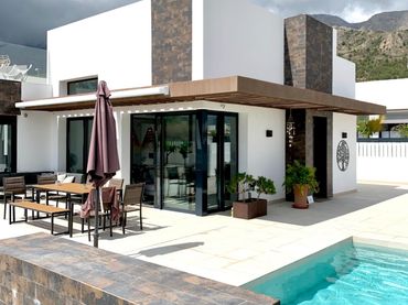 Villa avec piscine à vendre à Casco urbano