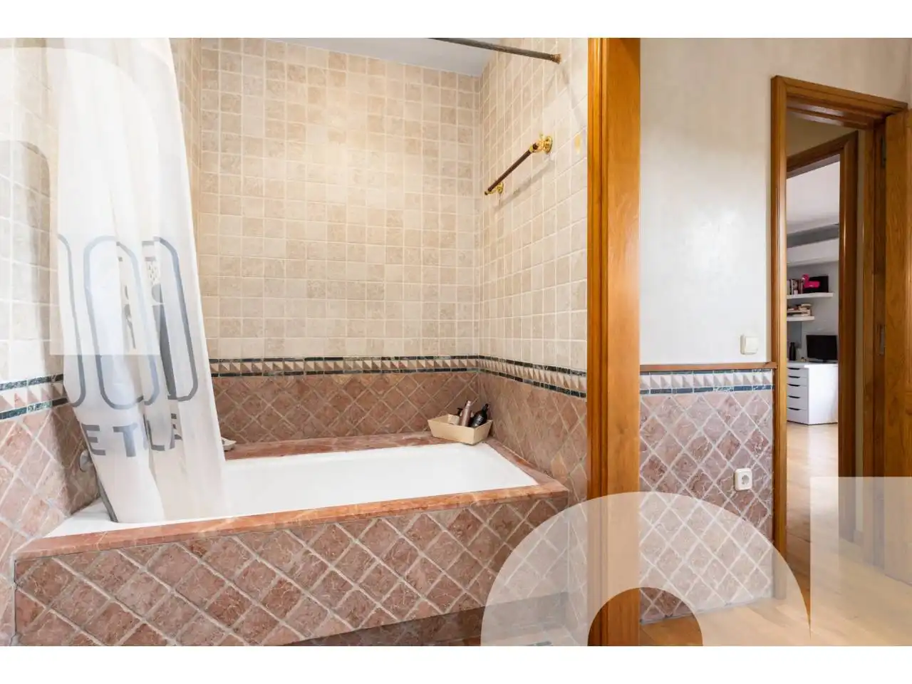 Baño de Casa o chalet de alquiler en Santa Eulàlia de Ronçana con Calefacción, Jardín privado y Terraza