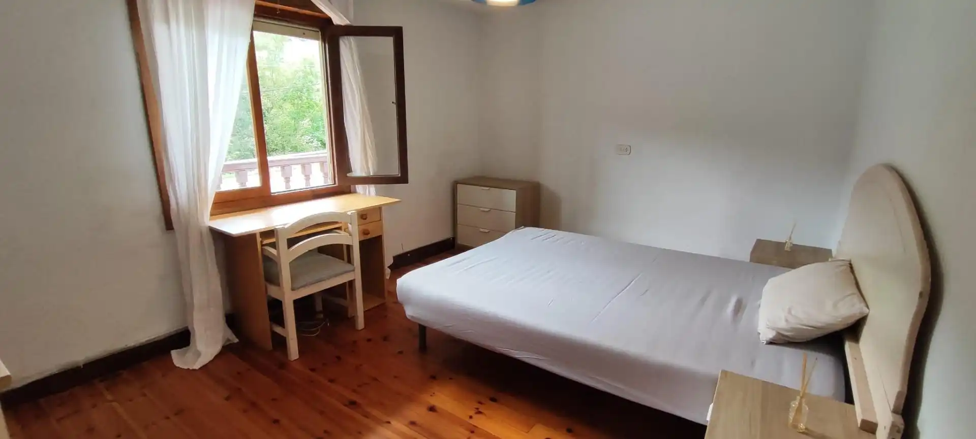Bedroom of Houses for sale in Luena   with Heating, Private garden and Storage room